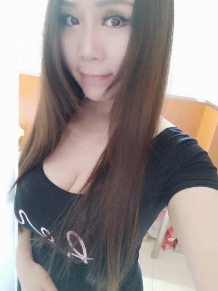 杨浦D奶少妇 第1张