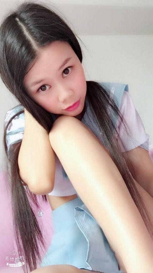 新下海苗条有料温柔服务好雪儿 第1张