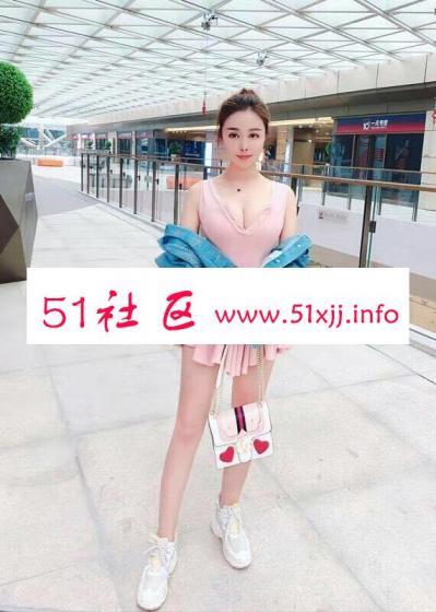 小穴很嫩很紧极品妹子 第2张