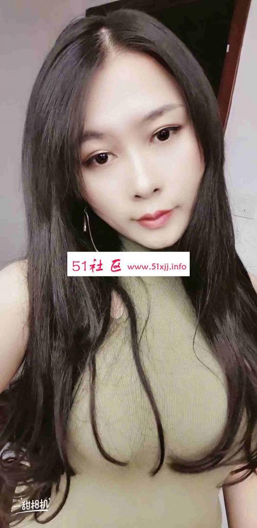 丝滑肌肤，丝袜风情，回味无穷 第2张