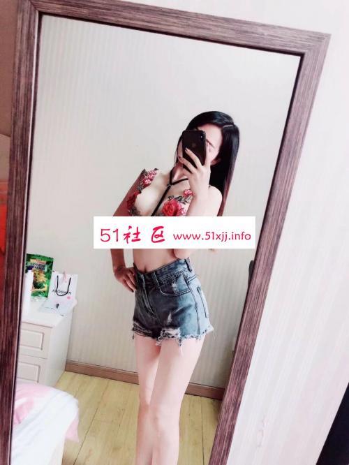 妹妹小妖精，床上的尤物 第2张
