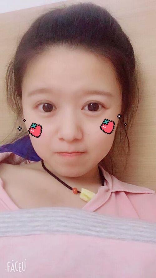 闵行00后小雅 第1张