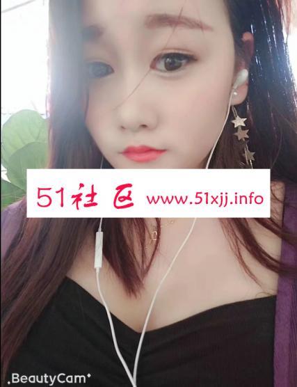 爆操姐妹花双飞真TM爽 第1张