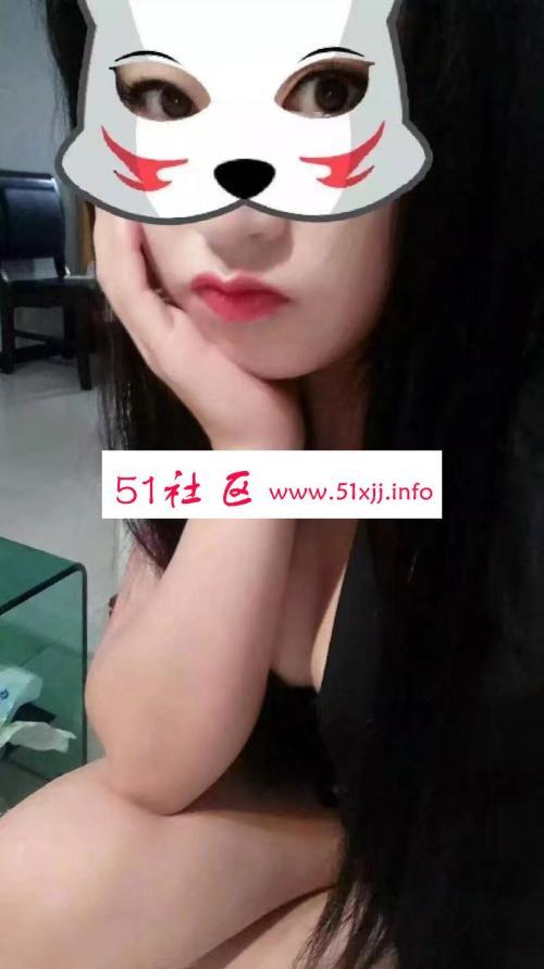 居家兼职女，胸大肤白貌美 第2张