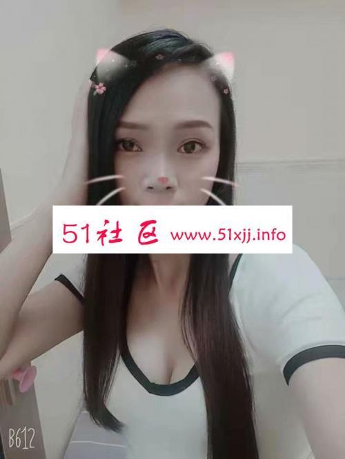 胸大人骚服务好 第2张