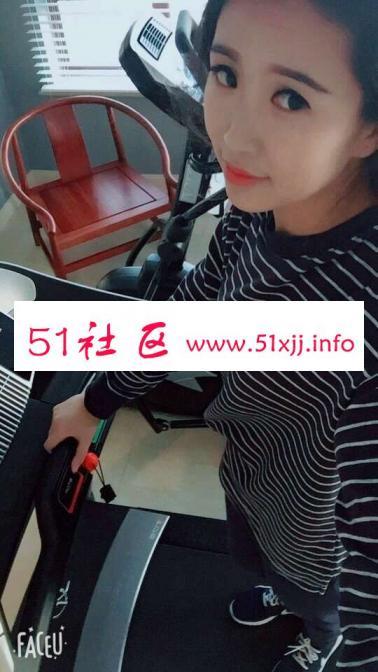 炮打风骚性感小姐姐！！！！ 第2张