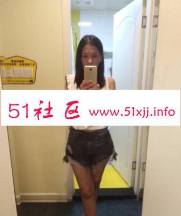 兼职美女服务到位 第2张