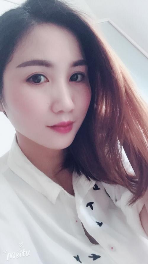 小雯子 第1张