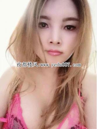 约会性感风骚的希希 第2张