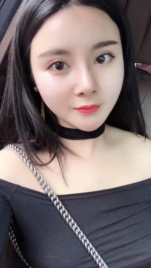 虹漕路00后新人柔儿 第2张