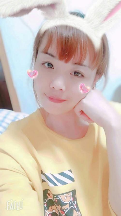 番禺心心丝袜互动舔J轻少妇 第1张