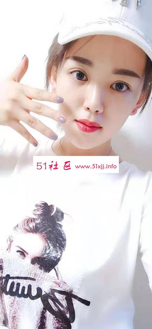 极品高挑的年轻妹子 第2张