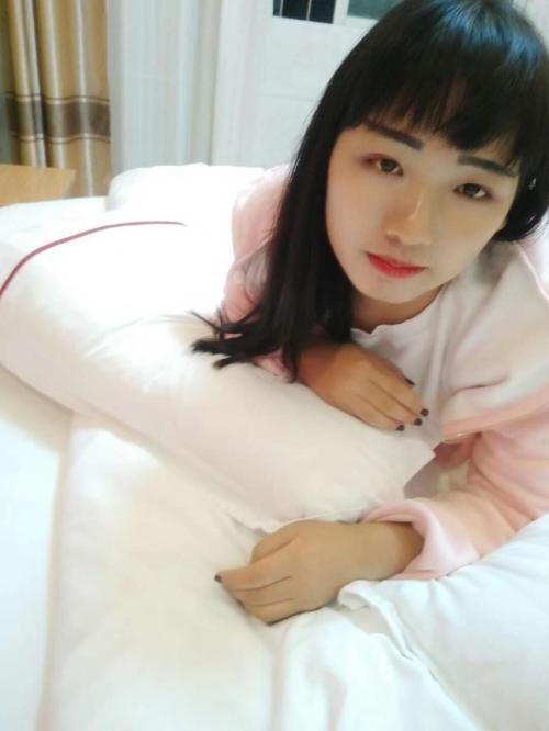 白云朵朵 第2张