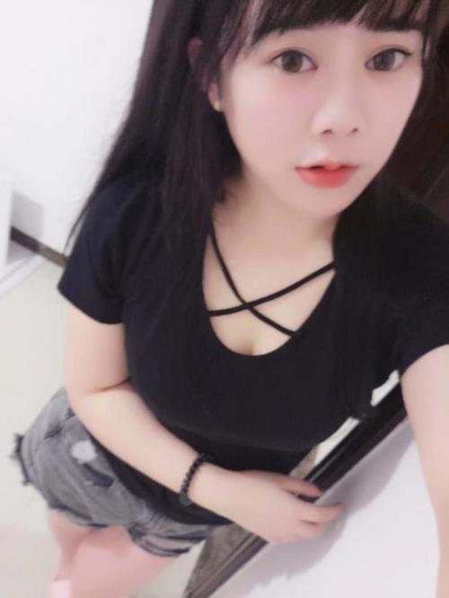 越秀杨箕馨彤 第1张