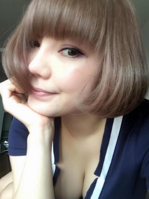 番禺短发气质美女妙妙 第1张