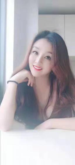 天河东站吉儿 第2张