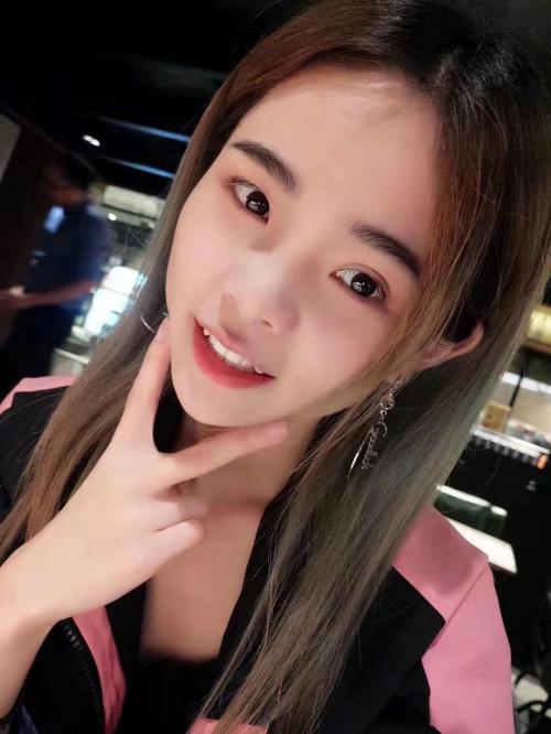 天河石牌桥小仙女 第1张