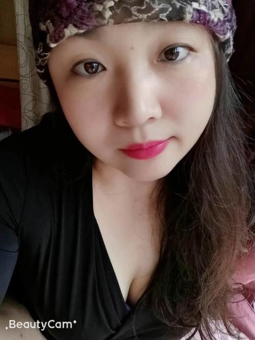 布吉丰满美女珍妮 第1张