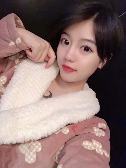 秦淮区新人小青 第2张