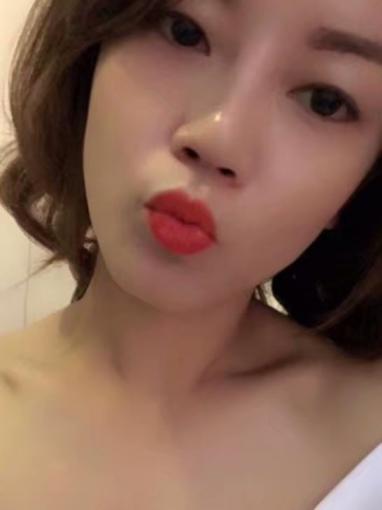 杨家坪珊珊 第1张