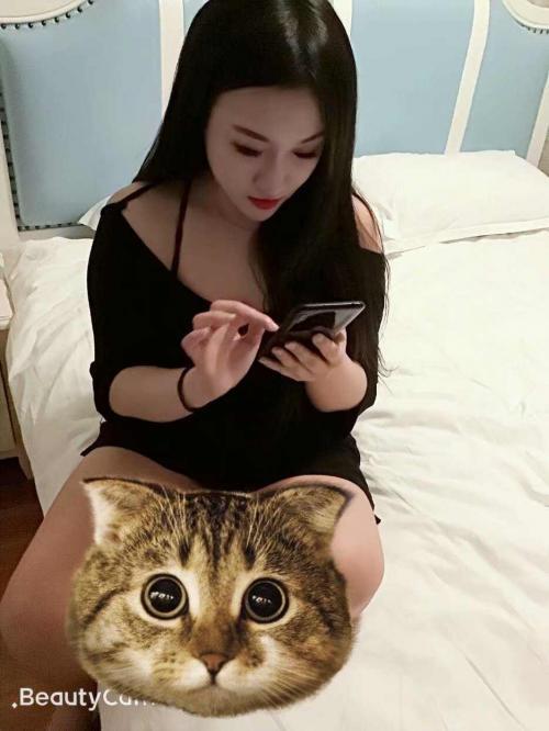 金牛万达琳琳 第1张