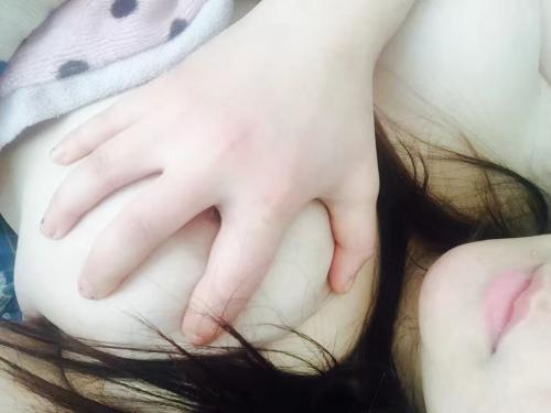 天津白嫩小胖妹 第2张