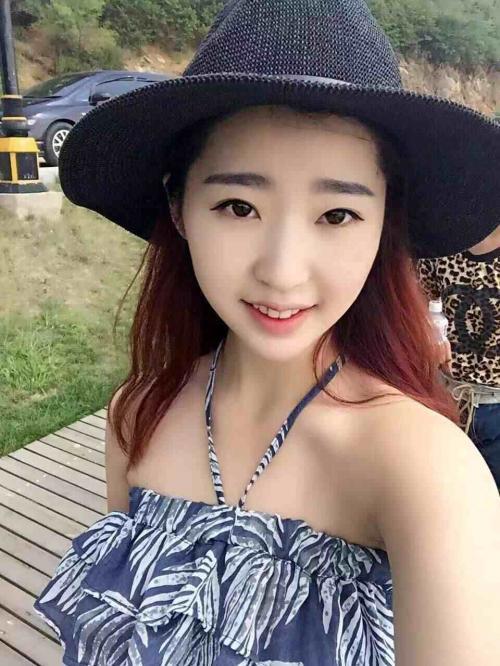 东北大厦亲亲 第2张