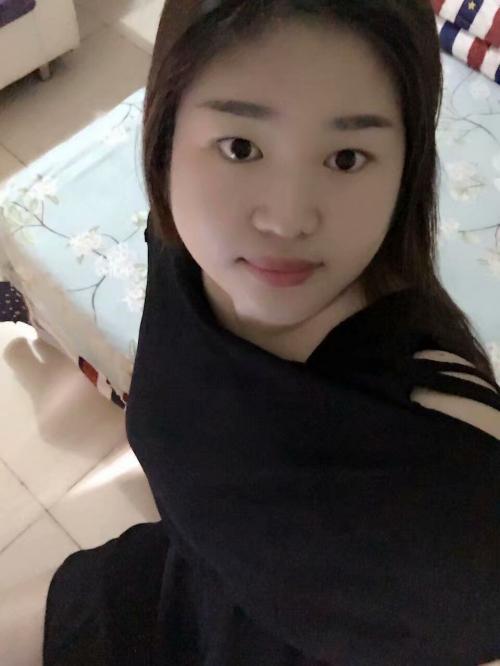 龙华小琳 第1张