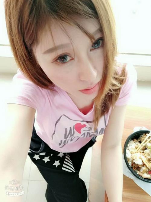 兰埔可乐妹 第1张