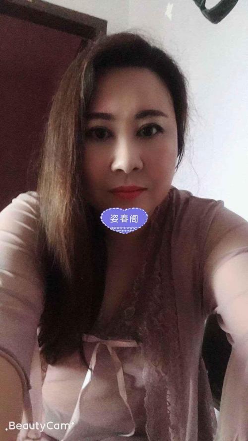 海珠区挺清秀的一个少妇 第1张