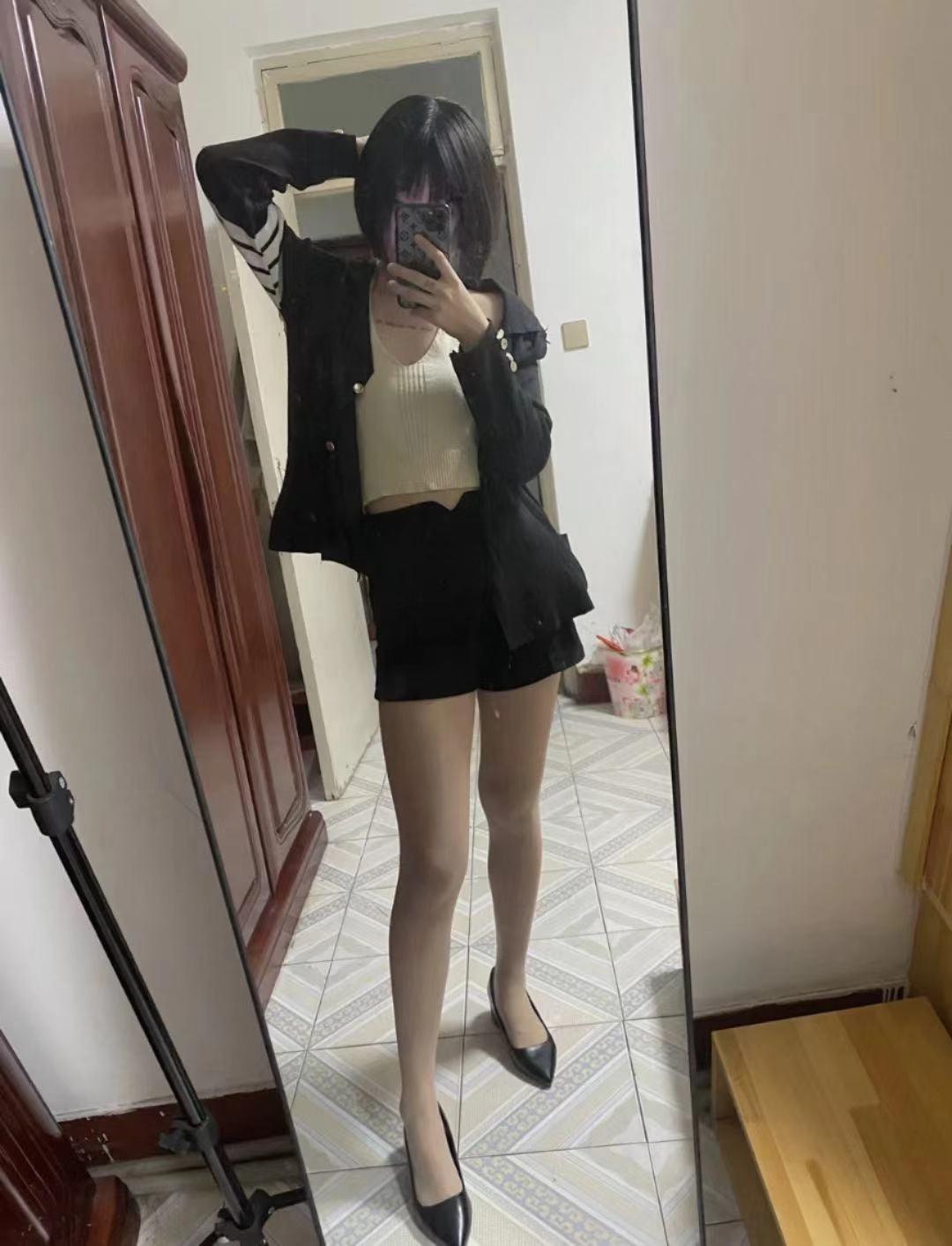 秦皇岛最近沉寂了我来分享下秦皇岛嫩妹吧 第1张