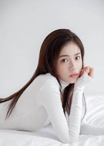 路南清纯大长腿妹子 第2张
