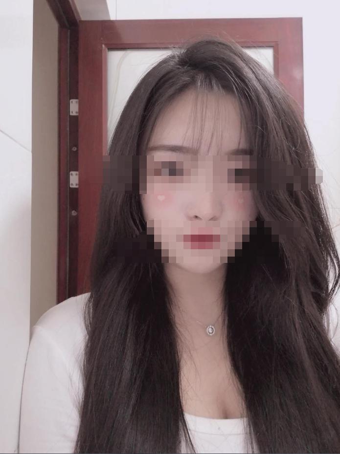 保定美术学院的妹子大二了身材不错 第2张