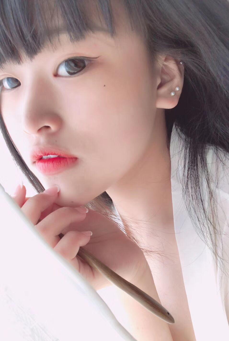 2019年11月】石家庄18岁刚下水的妹子 第1张