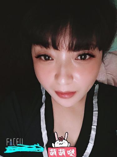大奶妹 第1张
