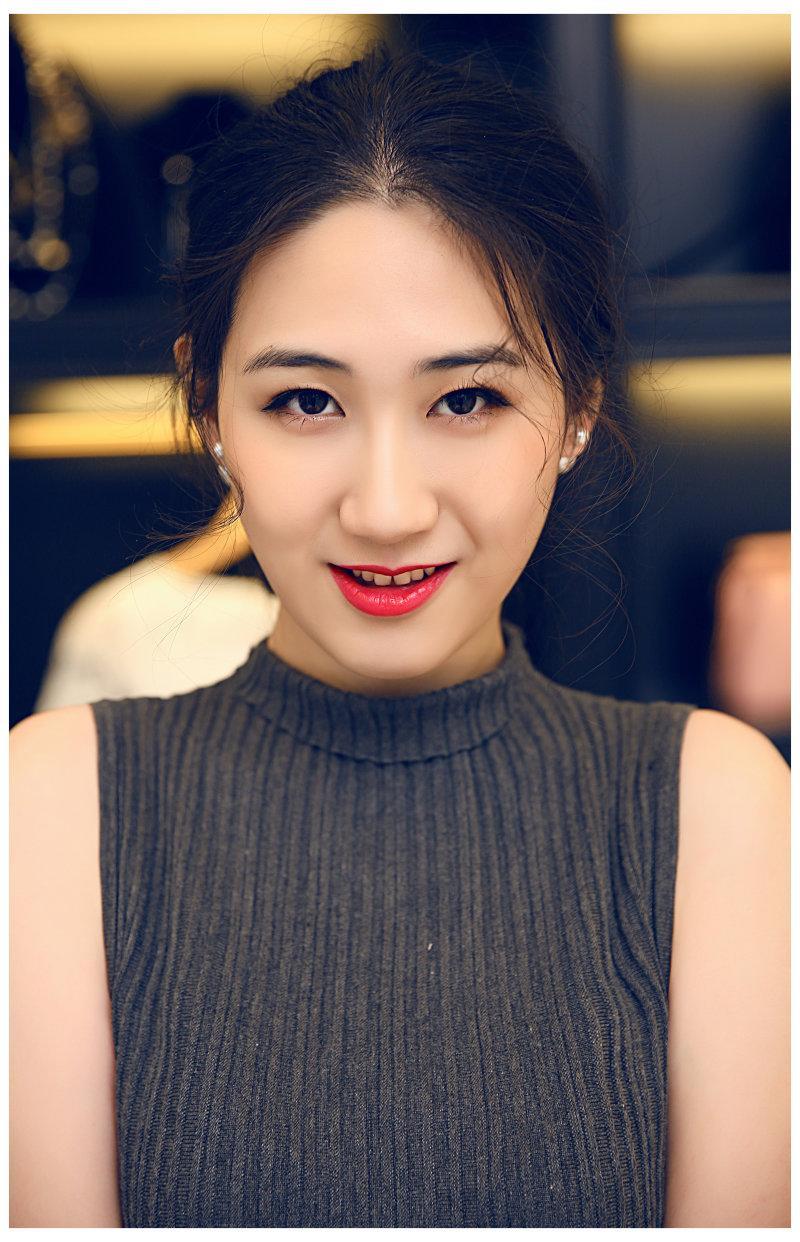 大连大连高挑配合美女 第1张