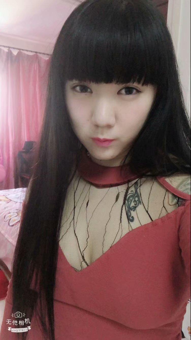 沈阳和平文身小美女 第1张