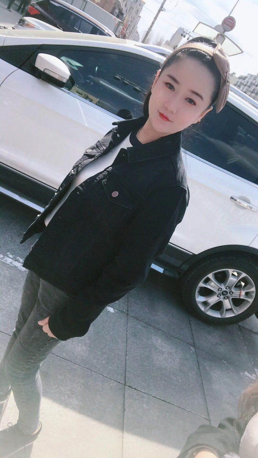 九六年妹子兼职 第1张