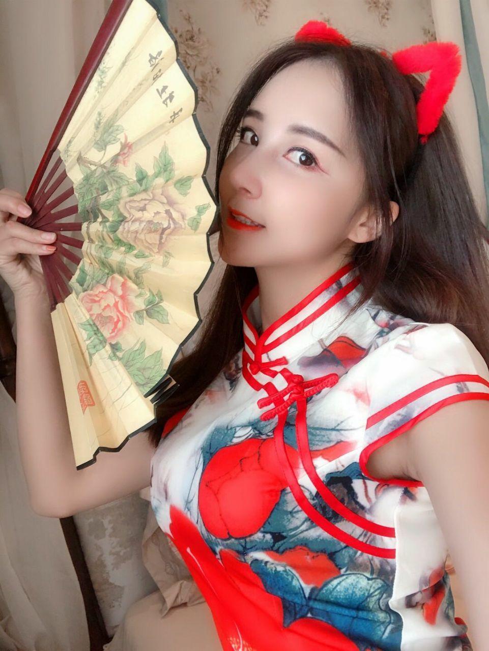 哈尔滨一个大一的学妹非常漂亮 第2张