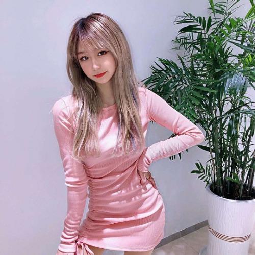 亲测漂亮妹子口活真棒小穴粉嫩水多床单湿小妹妹的感觉就是好 第2张