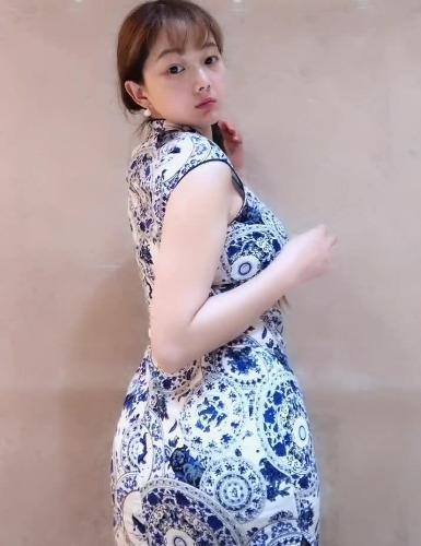 超赞山东妹子,大长腿D奶粉木耳 第2张