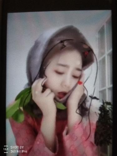 虹口清纯嫩妹子 第1张