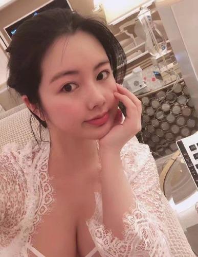 体验静安露露,身材好性感 第2张