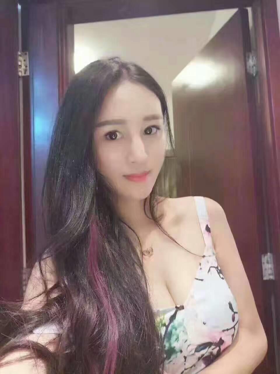 老司机们都上车，看看这妹子值不值！ 第2张