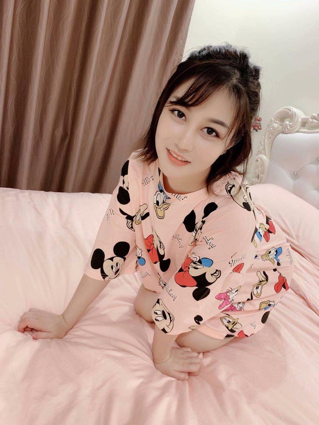 宝山居家妹子yoyo 第2张