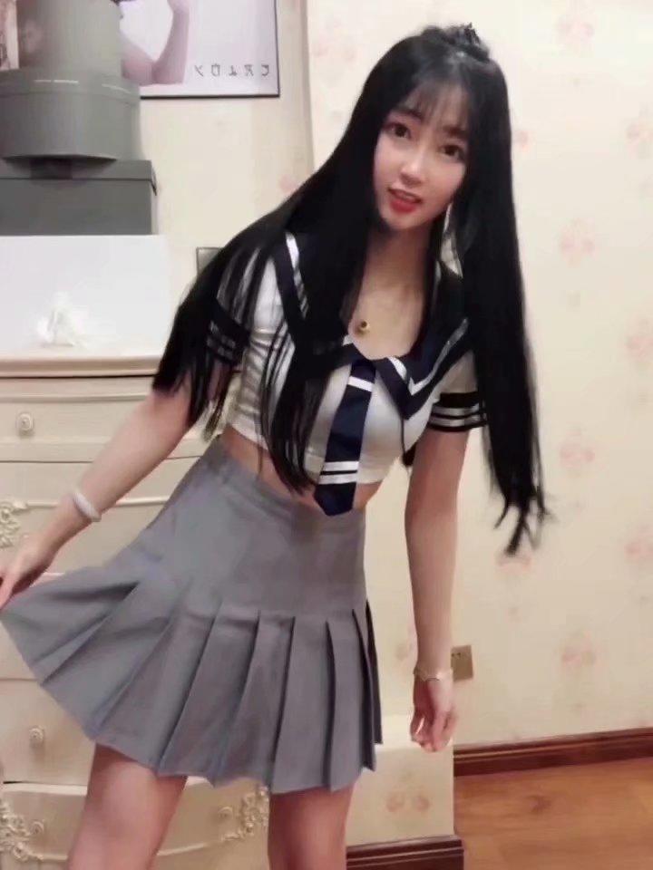 妹妹般的灵儿 第4张