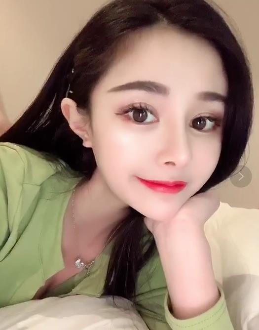 在校兼职170真E温柔如初恋外纯内骚 第2张
