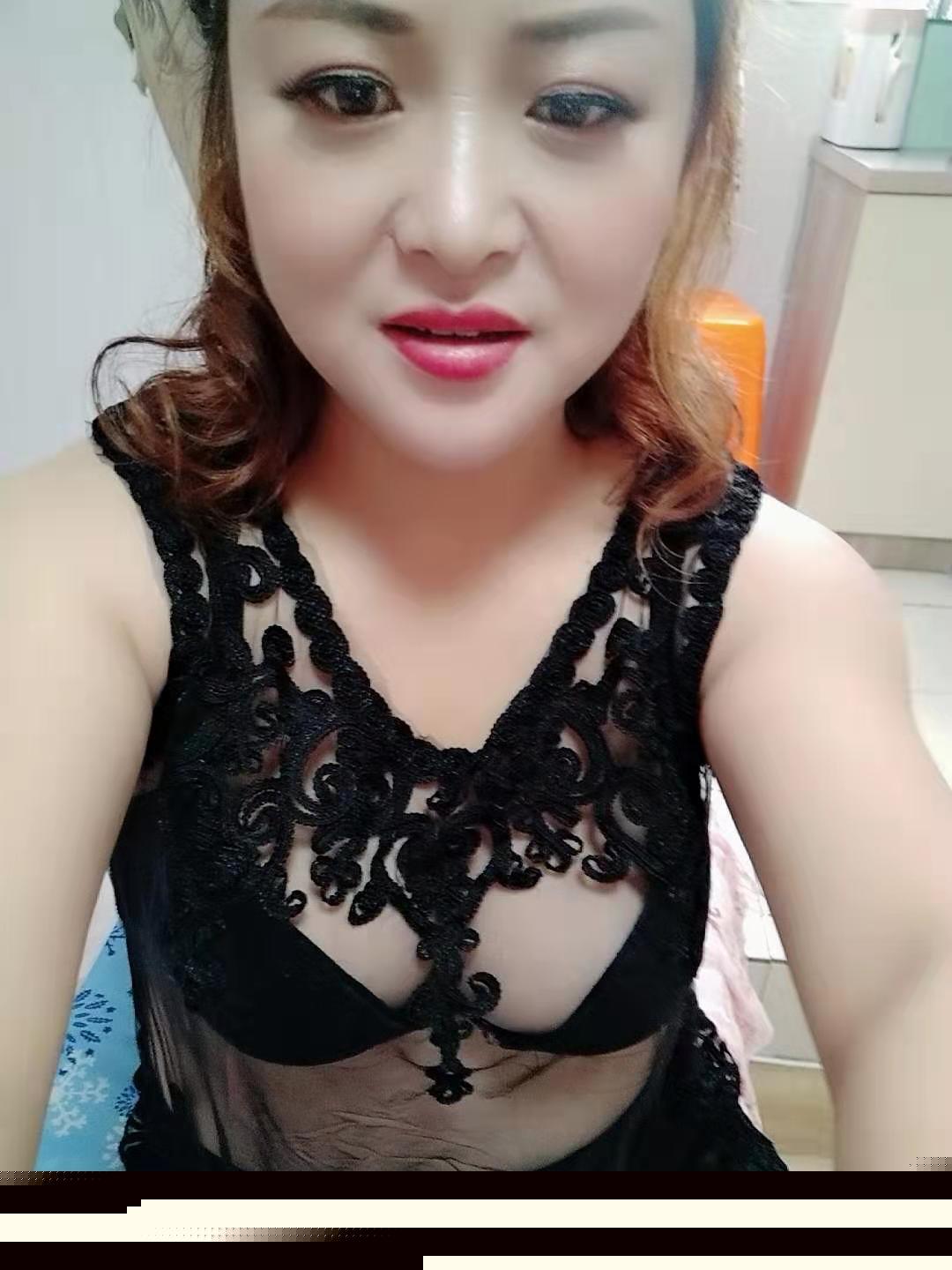 体验鞍山路大奶熟女一夜乐逍遥 第1张
