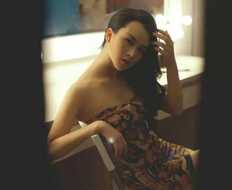 BY爱抚婉儿兼职妹子,女友的感觉 第2张