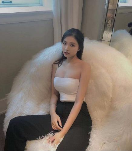 爆草兼职小美女,性价比超高 第1张